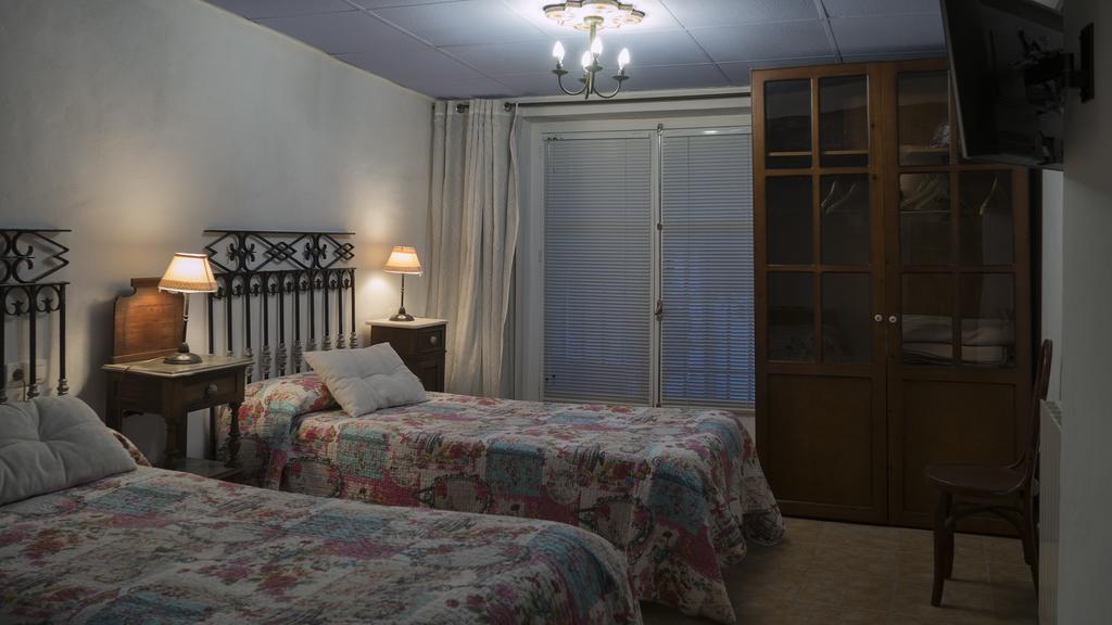Hostal Los Aromas Villena Kültér fotó