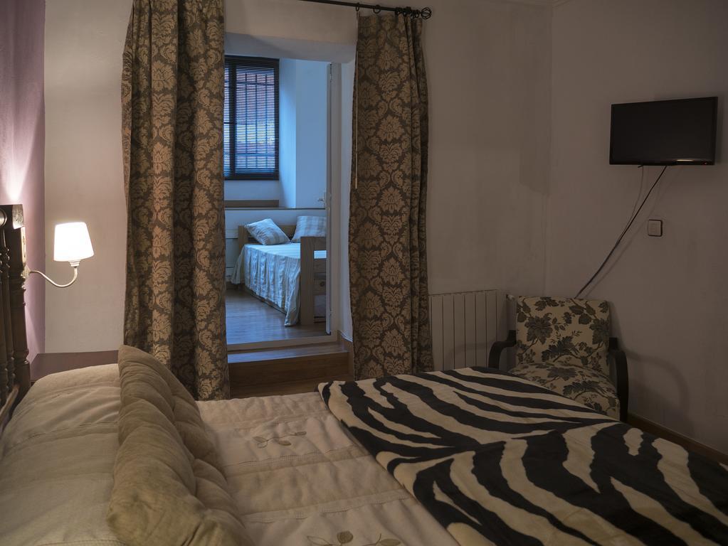 Hostal Los Aromas Villena Kültér fotó